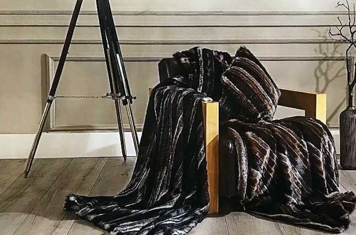 Современные ткани в изготовлении пледов