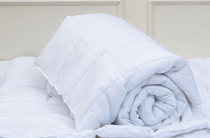 Комфорт в спальне круглый год зависит от правильно подобранного одеяла