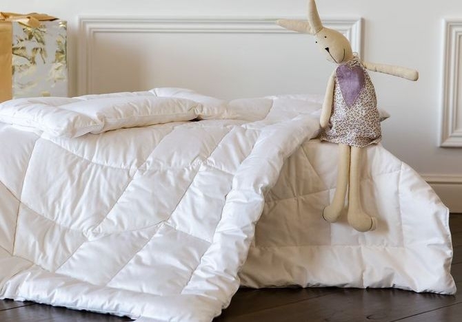 Для здоровья ребенка важно качество одеяла: выбираем правильно