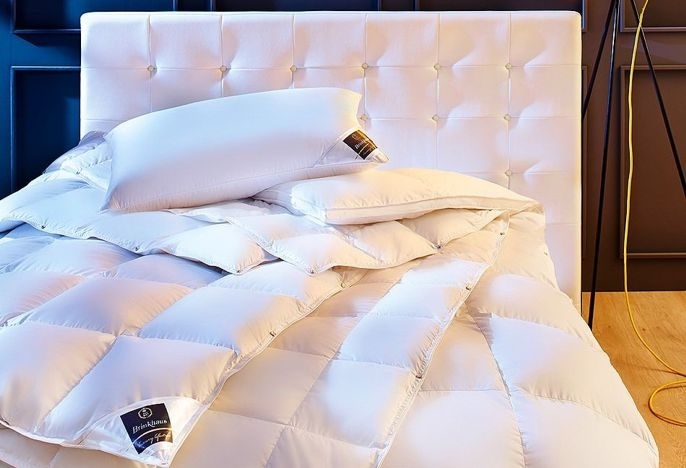 Как правильно подобрать одеяло на кровать?