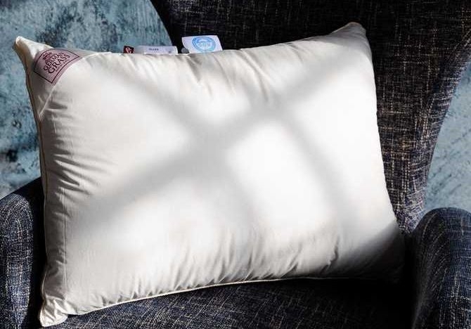 Всё о подушка-игрушках: плюсы и минусы