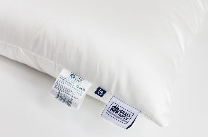 Как определить что за наполнитель в подушке не распарывая её?