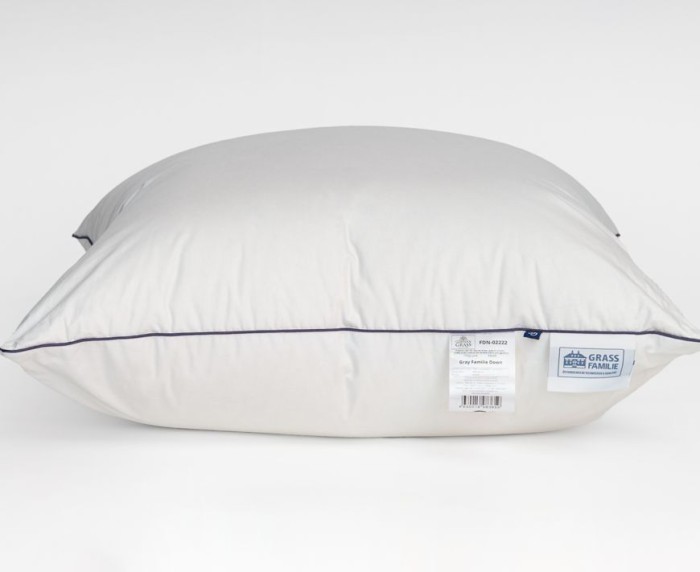 Подушка German Grass "Gray Familie Down", 70x70 см, средняя