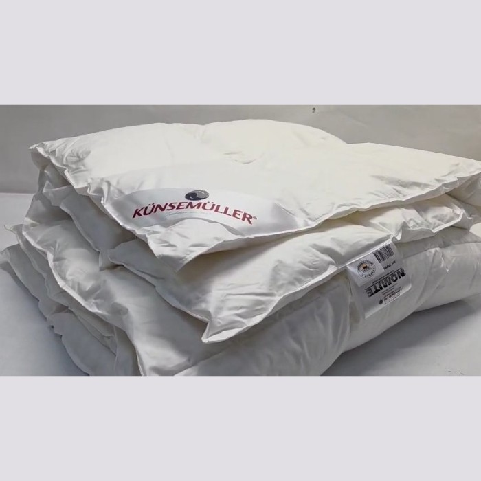 Одеяло Kunsemuller пуховое "Canada Decke", 150x200 см, всесезонное