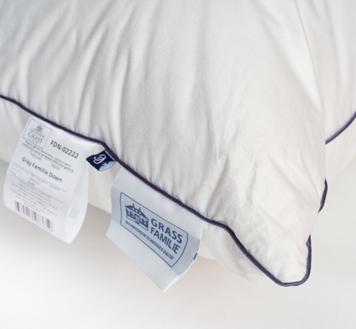 Подушка German Grass "Gray Familie Down", 70x70 см, упругая