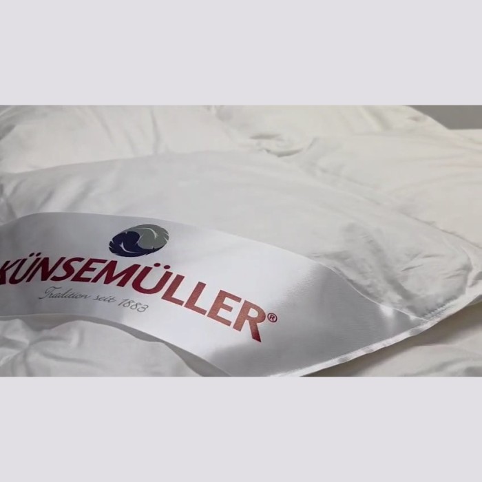 Одеяло Kunsemuller пуховое "Canada Decke", 200x220 см, всесезонное