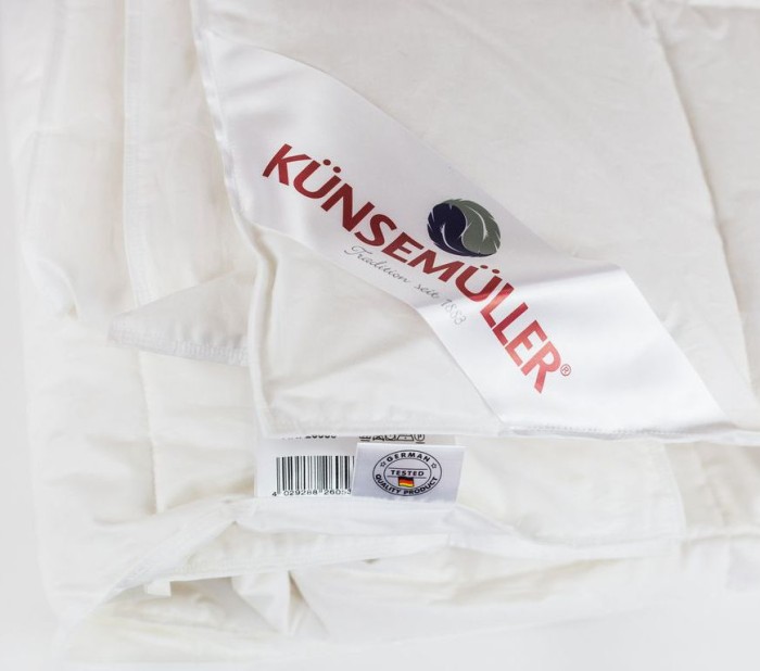 Одеяло Kunsemuller пуховое "Canada Decke", 200x220 см, всесезонное