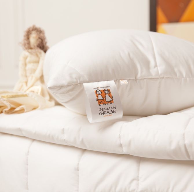 Одеяло Prinz and Prinzessin бамбук "Kinder Bamboo", 150x200 см, всесезонное