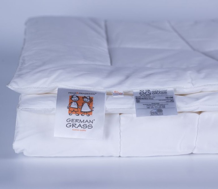Одеяло Prinz and Prinzessin бамбук "Kinder Bamboo", 150x200 см, всесезонное