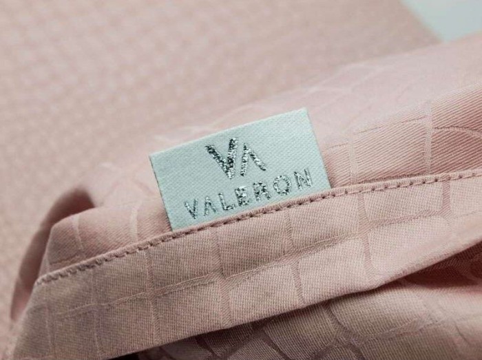 Постельное белье Valeron Jakar "Crocodile", king-size, пудра