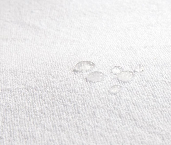 Наволочка German Grass защитная "Stop Grass", 70x70 см, белый