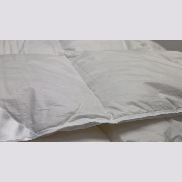 Одеяло Kunsemuller пух-перо "Sweet Dreams Decke", 200x220 см, всесезонное