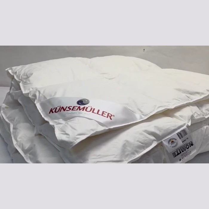 Одеяло Kunsemuller пух-перо "Sweet Dreams Decke", 200x220 см, всесезонное