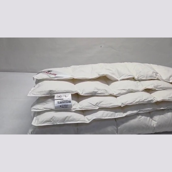 Одеяло Kunsemuller пух-перо "Sweet Dreams Decke", 200x220 см, всесезонное