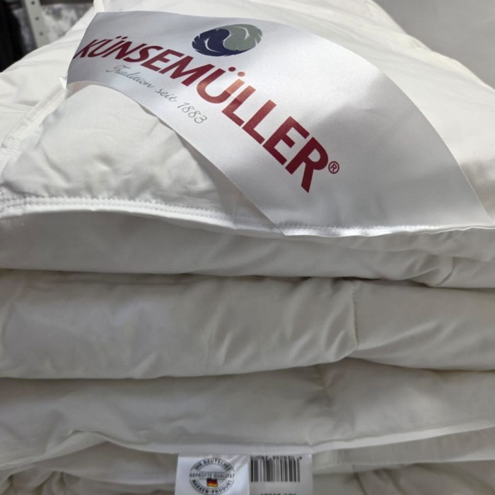 Одеяло Kunsemuller пух-перо "Sweet Dreams Decke", 200x220 см, всесезонное