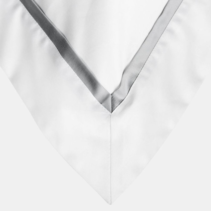 Наволочка  German Grass узкая отделка "Alpine Ash Grey Allure", 50x70 см, 2 шт, белый