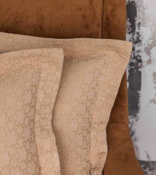 Наволочка Luxberry "Oriana", 47x47см, золотой