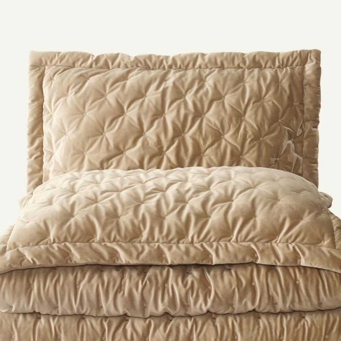 Покрывало Arya бархат "Ansel", 250x260 см, бежевый