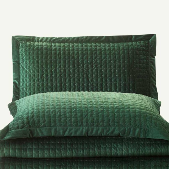 Покрывало Arya бархат "Matte", 250x260 см, зеленый