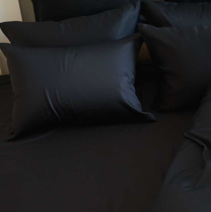 Простыня German Grass на резинке "Black Brilliant", 160x200x40 см