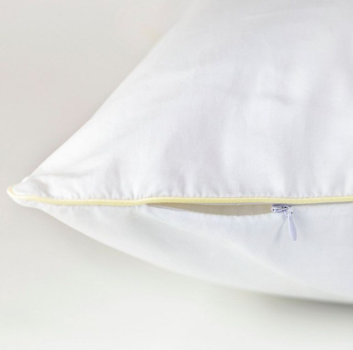 Наволочка German Grass "Innsbruck Amber", 70x70 см, 2 шт, белый, янтарный кант