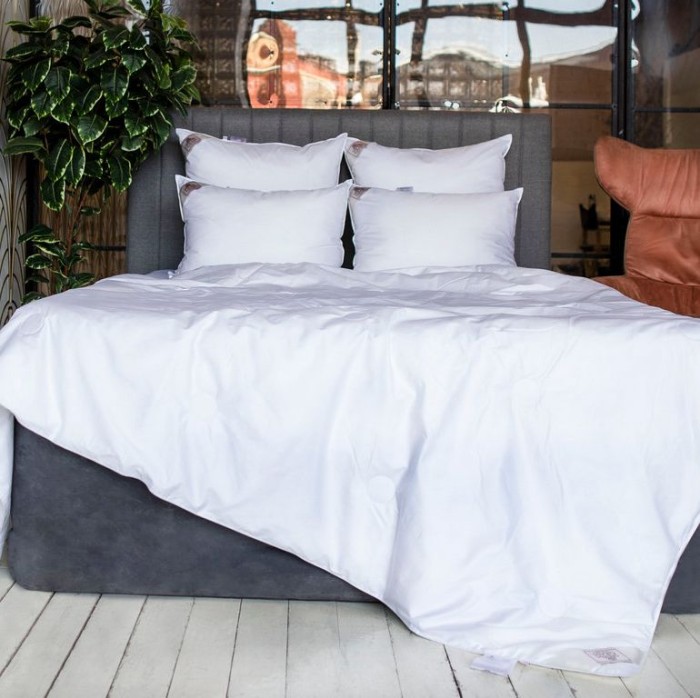 Одеяло German Grass шелк "Luxury Silk", 160x220 см, всесезонное