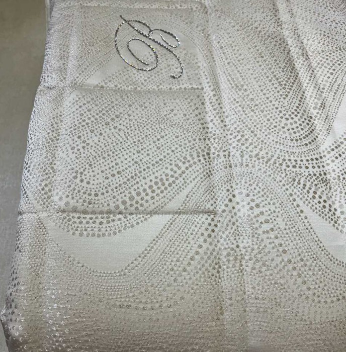 Покрывало BLUMARINE люрекс "Crystelle", 270x270 см, бежевый