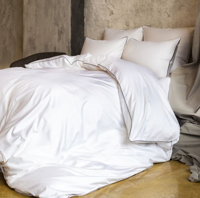 Постельное белье German Grass "Innsbruck Gray", 2-х спальное (евро), белый, серый кант