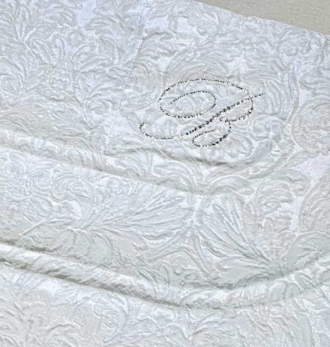 Покрывало BLUMARINE кристаллы "Petra", 270x270 см, жемчужный