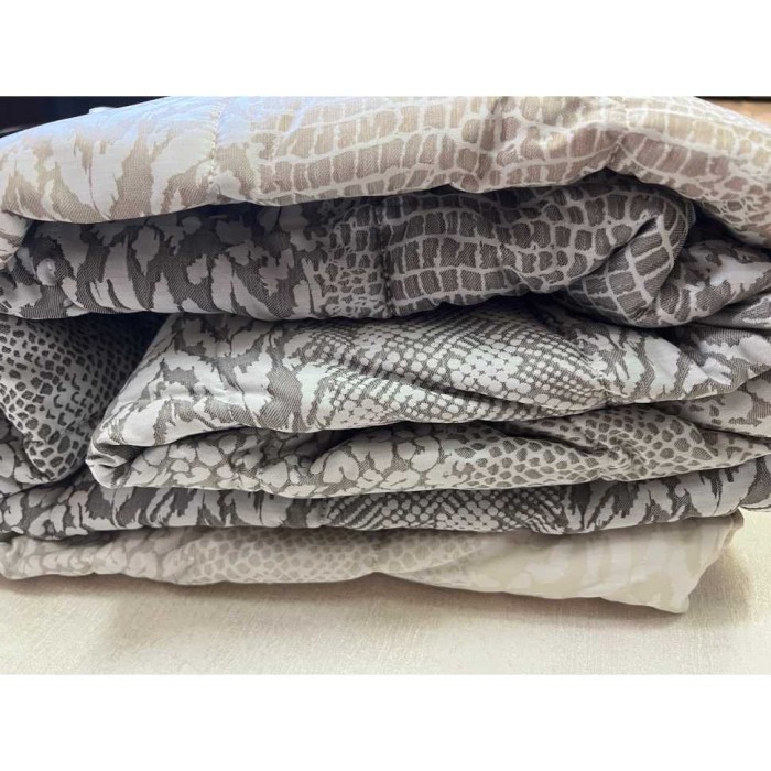 Покрывало Roberto Cavalli "Wild Sunrise", 270x260 см, бежевый