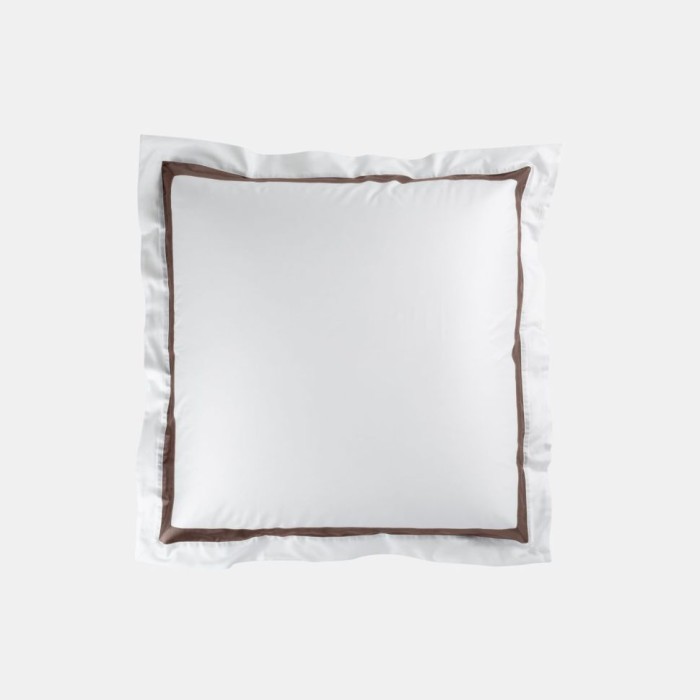 Наволочка  German Grass широкая отделка "Alpine Brownie Allure", 70x70 см, 2 шт, белый