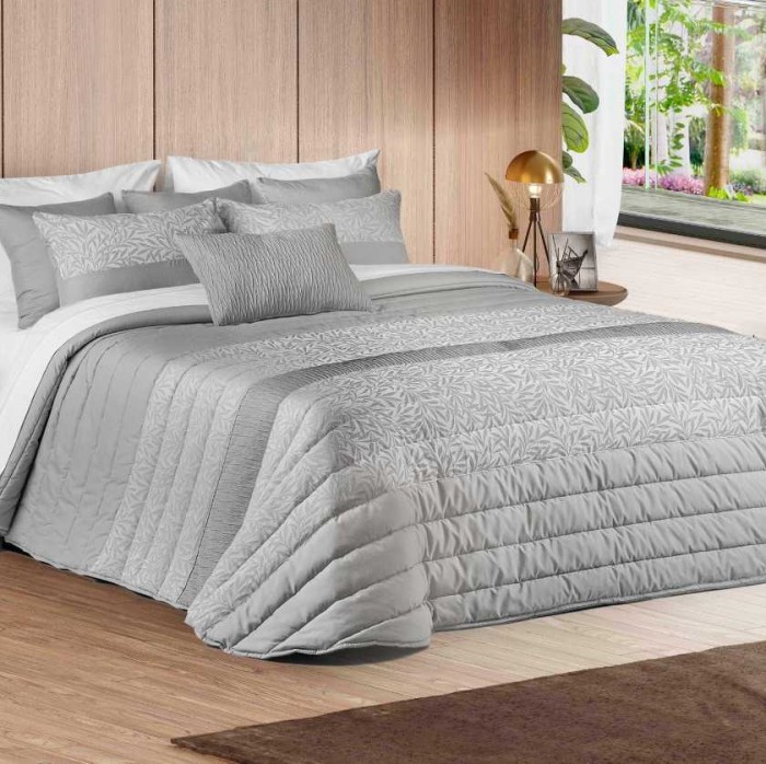 Покрывало Leiper с подушками "Spring5", 250x270 см, серый