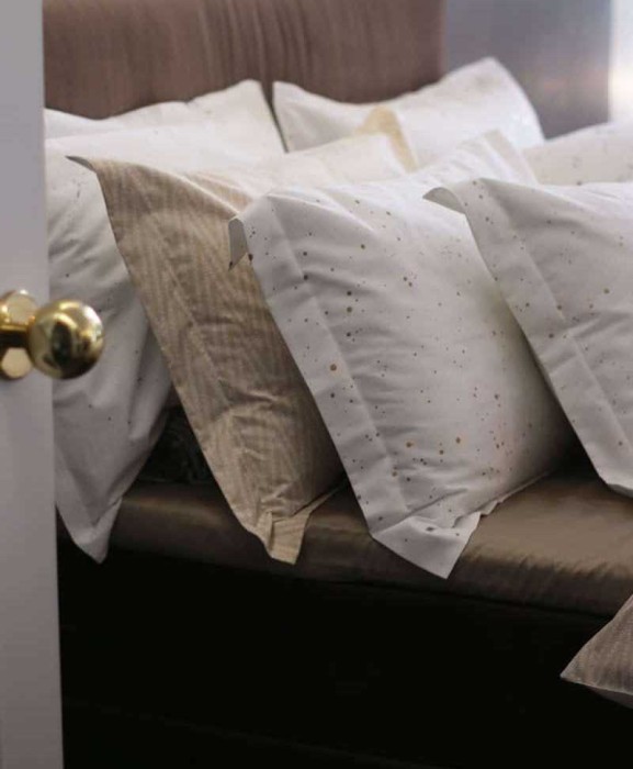 Простыня DecoFlux "Almond", 280x280 см, бежевый