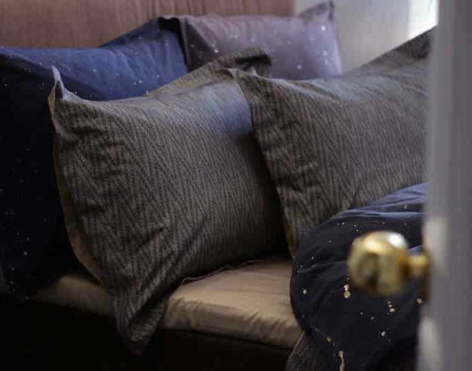 Простыня DecoFlux "Almond", 280x280 см, бежевый