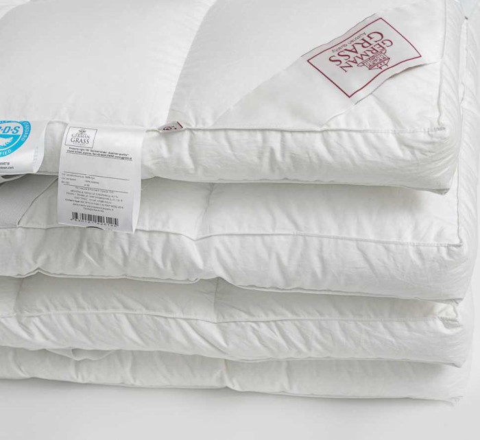 Перина German Grass пуховая "Royal Down", 200x200 см, теплая