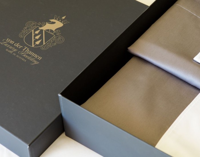 Постельное белье Von der Thannen "Twist Grey And White", семейное