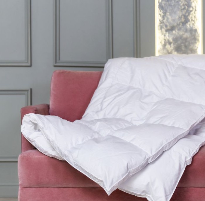 Одеяло German Grass с бортиком "White Familie", 140x205 см, всесезонное