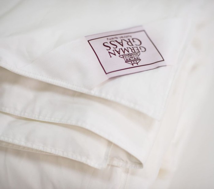 Одеяло German Grass шелк "Luxury Silk", 220x240 см, всесезонное