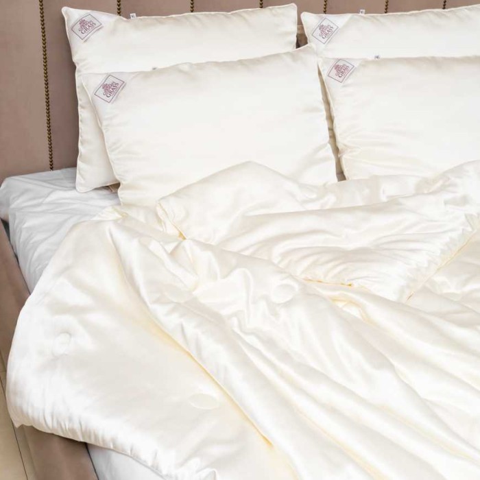 Одеяло German Grass шелк "Great Silk", 200x220 см, всесезонное