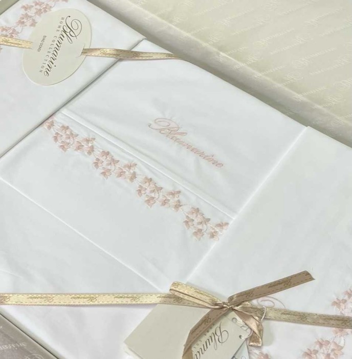 Постельное белье BLUMARINE вышивка "Leda", 2-х спальное (евро), бело-розовый