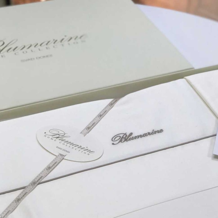 Постельное белье BLUMARINE перкаль "Profilo", 2-х спальное (евро), сливочный