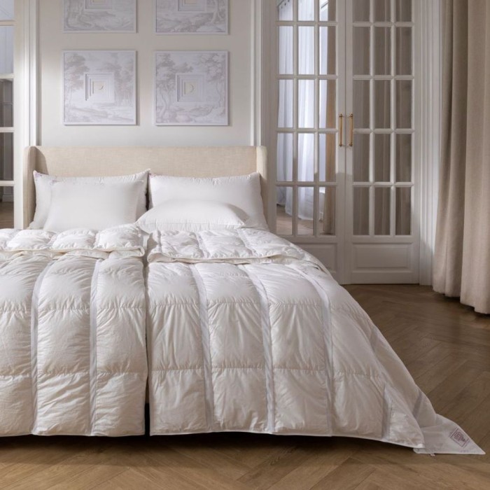 Одеяло German Grass пуховое "Royal Balance Grass", 150x200 см, всесезонное "light"