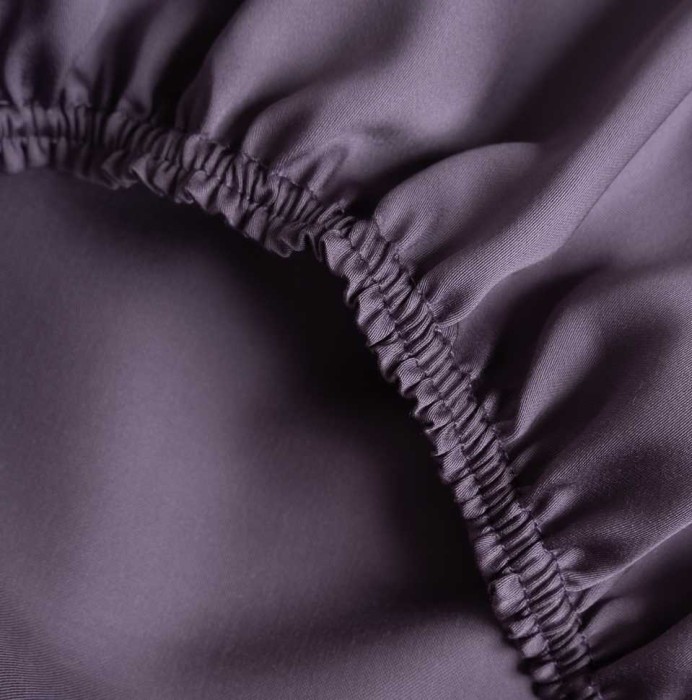 Простыня German Grass на резинке "Violet Brilliant", 200x200x40 см