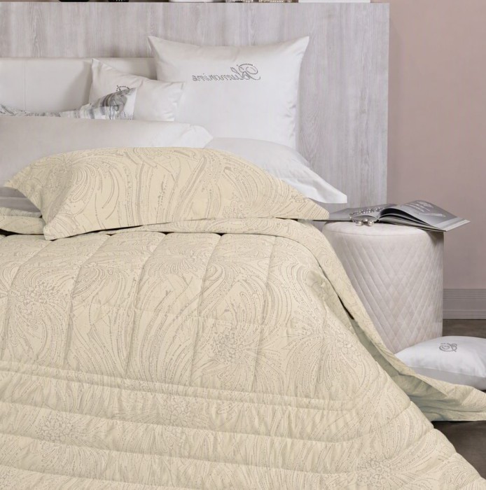 Покрывало Blumarine жаккард "Belle De Jour", 270x270 см, сливочный