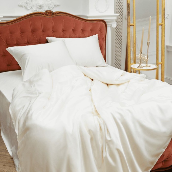 Пододеяльник German Grass шелк "Creamy-White", 200x220 см, белый