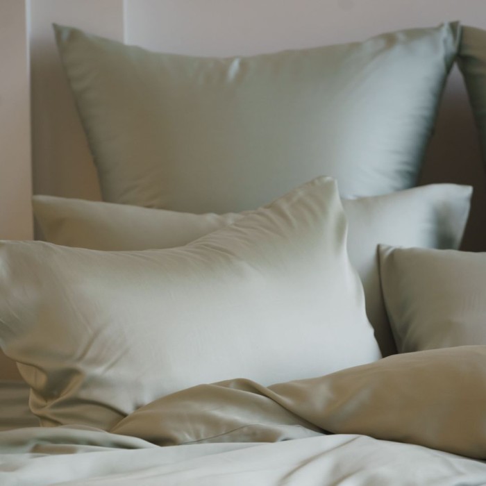 Постельное белье German Grass Tencel "Olive Brilliant", семейное