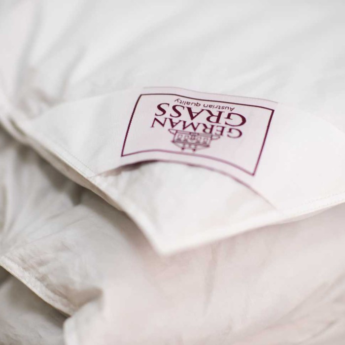 Одеяло German Grass пуховое "Silver Down", 200x220 см, всесезонное