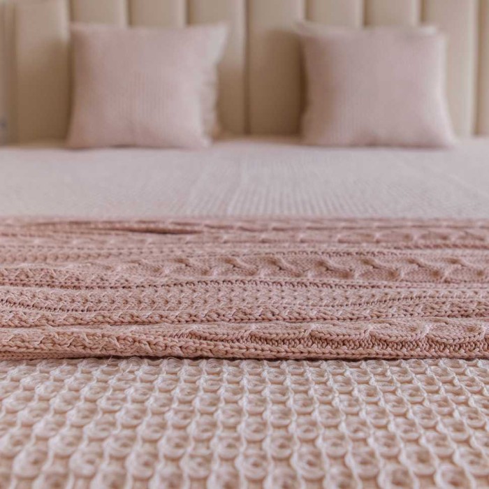 Покрывало Luxberry "Boucle", 240x260 см, пломбир