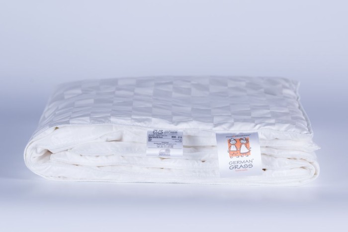 Подушка Prinz and Prinzessin "Baby Butterfly Grass", 40x60 см, мягкая