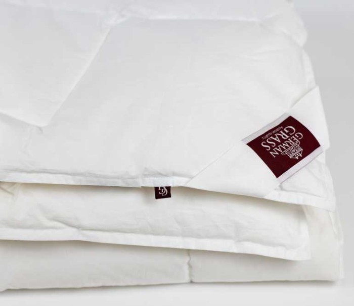 Одеяло German Grass пуховое "Air Down", 200x200 см, всесезонное "light"